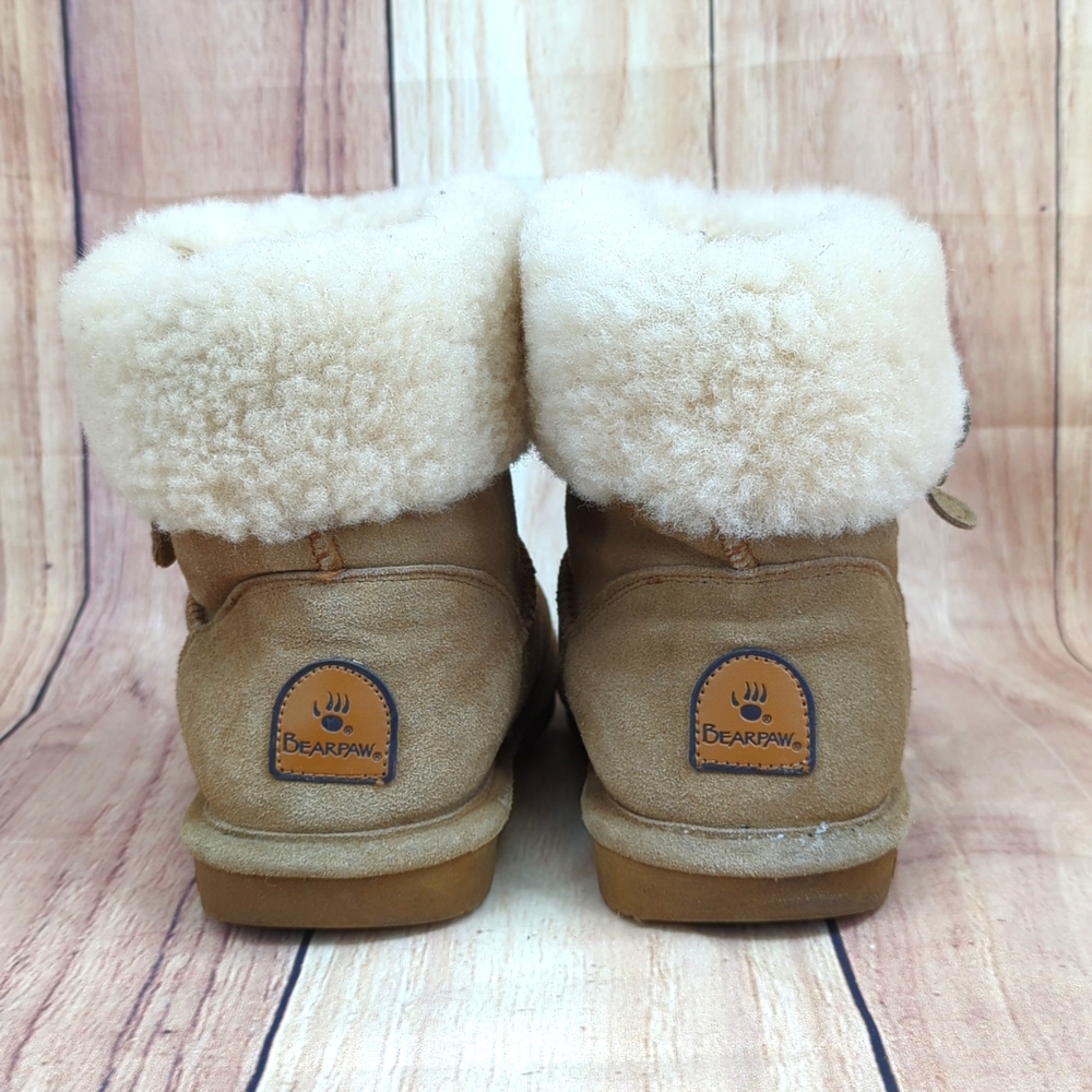 BearPaw Abby Boots Hickory Suede Sheepskin Shearling Collar Buckle Sz 9 - Picture 4 of 9
